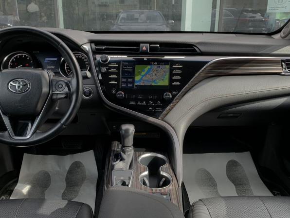 Toyota Camry VIII (XV70) с пробегом 2019 года, цена 2 820 000 рублей, 94144 км, седан, Автокод Объявления
