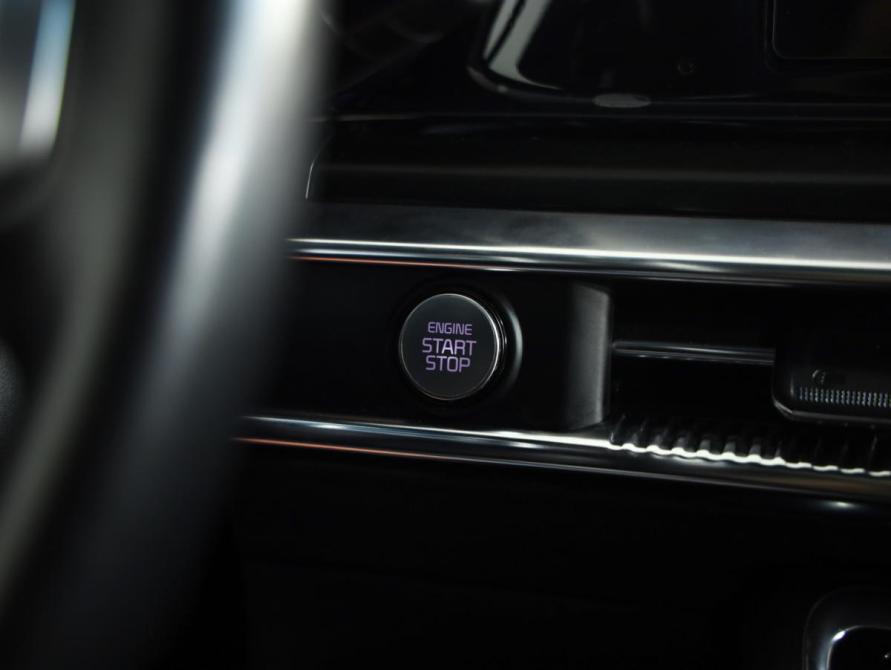 Kia K5 III Санкт-Петербург  - изображение 17