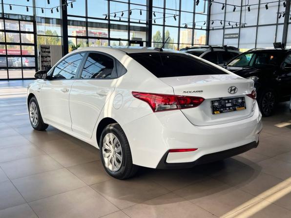Hyundai Solaris II с пробегом 2019 года, цена 1 230 000 рублей, 103300 км, седан, Автокод Объявления