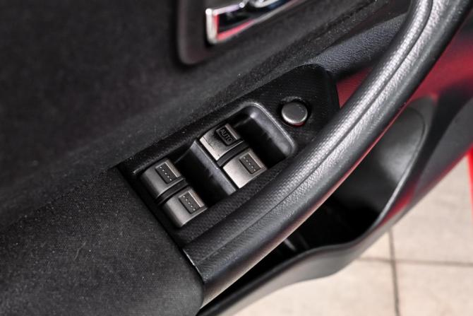 Honda Civic VII Рестайлинг с пробегом 2005 года, цена 300 000 рублей, 400508 км, хэтчбек, Автокод Объявления