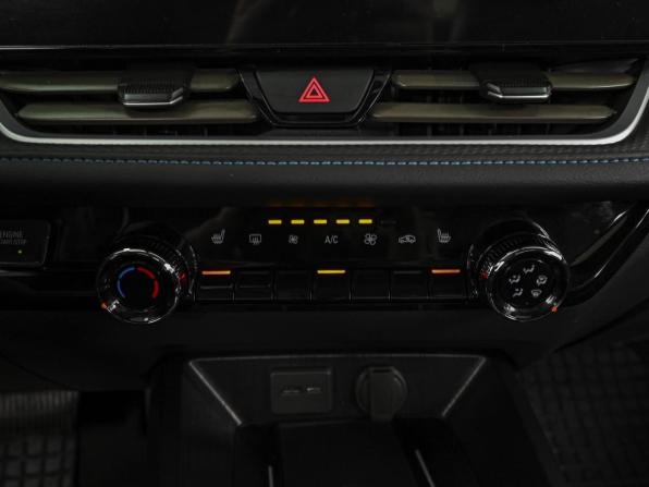 Chevrolet Monza II Рестайлинг с пробегом 2024 года, цена 1 647 000 рублей, 25949 км, седан, Автокод Объявления