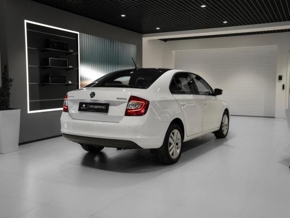 Skoda Rapid I Рестайлинг с пробегом 2019 года, цена 1 445 000 рублей, 71328 км, лифтбек, Автокод Объявления