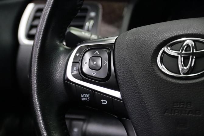 Toyota Camry VII (XV50) Рестайлинг 2 с пробегом 2018 года, цена 2 555 550 рублей, 136672 км, седан, Автокод Объявления