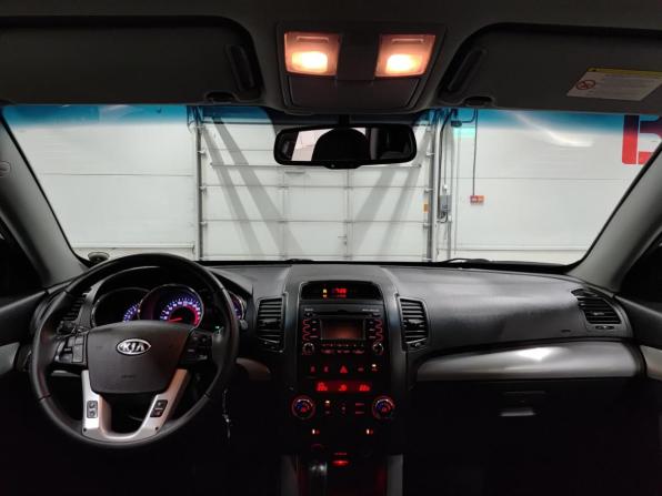 Kia Sorento II с пробегом 2011 года, цена 1 080 000 рублей, 315106 км, внедорожник, Автокод Объявления