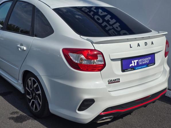 Lada (ВАЗ) Granta I Рестайлинг с пробегом 2023 года, цена 1 049 000 рублей, 43000 км, лифтбек, Автокод Объявления