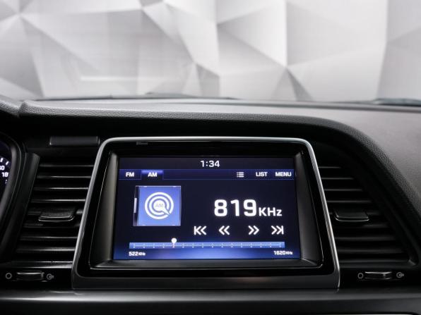 Hyundai Sonata VII (LF) Рестайлинг с пробегом 2018 года, цена 1 785 000 рублей, 118637 км, седан, Автокод Объявления