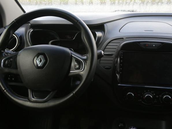 Renault Kaptur I с пробегом 2017 года, цена 1 081 000 рублей, 415000 км, внедорожник, Автокод Объявления