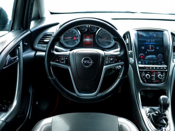 Opel Astra J с пробегом 2012 года, цена 719 000 рублей, 141000 км, универсал, Автокод Объявления