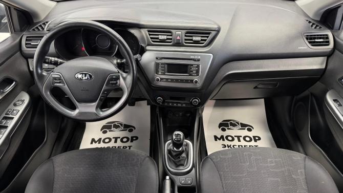 Kia Rio III Рестайлинг с пробегом 2016 года, цена 950 000 рублей, 66739 км, хэтчбек, Автокод Объявления