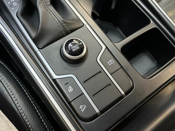 Kia Sorento IV с пробегом 2021 года, цена 2 670 000 рублей, 184641 км, внедорожник, Автокод Объявления