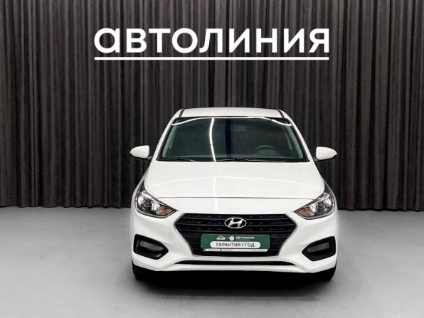 Hyundai Solaris II с пробегом 2018 года, цена 895 000 рублей, 226000 км, седан, Автокод Объявления