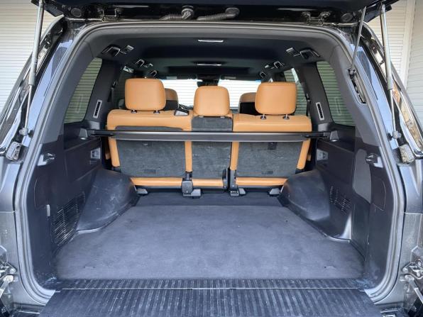 Lexus LX III Рестайлинг 2 с пробегом 2021 года, цена 11 100 000 рублей, 111254 км, внедорожник, Автокод Объявления