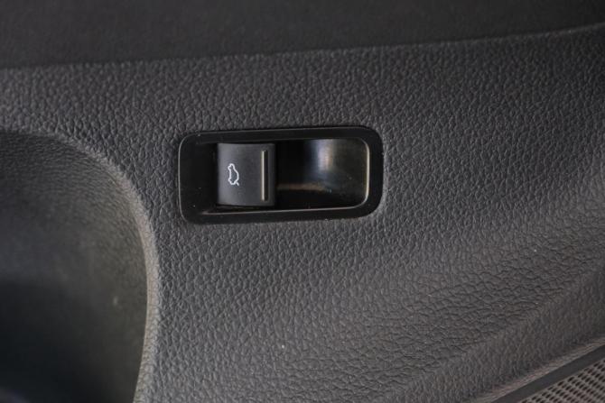 Volkswagen Polo V с пробегом 2012 года, цена 749 000 рублей, 248000 км, седан, Автокод Объявления