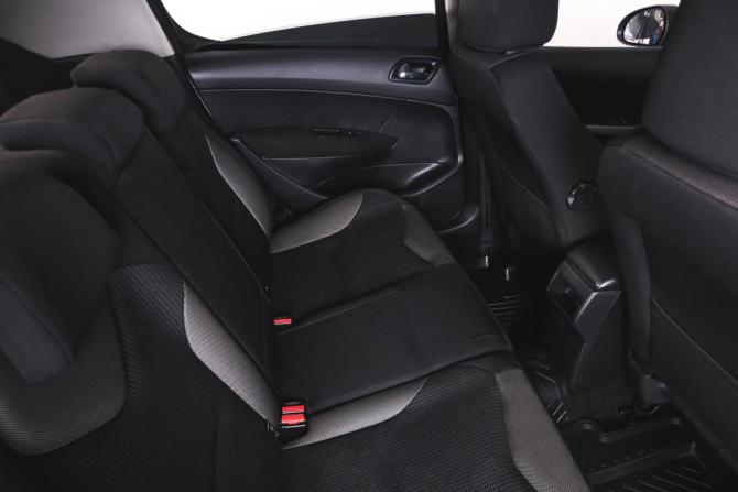 Peugeot 308 I Рестайлинг с пробегом 2011 года, цена 649 000 рублей, 130000 км, хэтчбек, Автокод Объявления