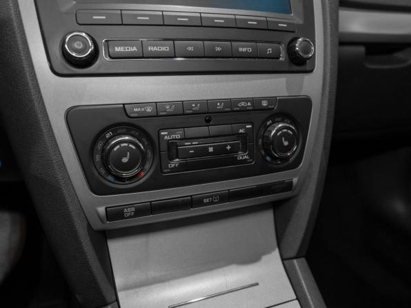Skoda Octavia II (A5) Рестайлинг с пробегом 2012 года, цена 870 000 рублей, 169489 км, седан, Автокод Объявления