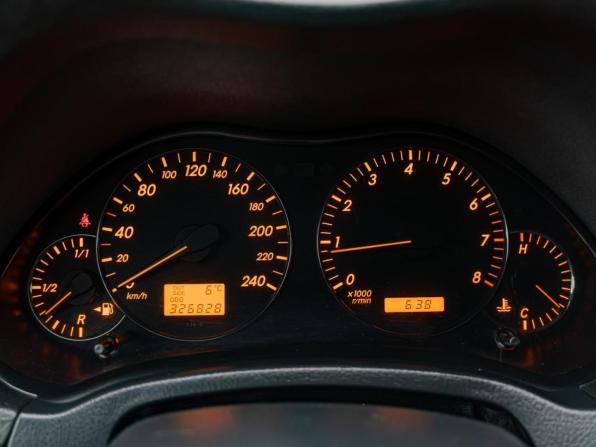 Toyota Avensis II Рестайлинг с пробегом 2006 года, цена 777 000 рублей, 326828 км, седан, Автокод Объявления