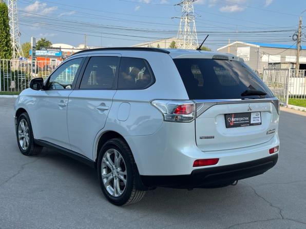 Mitsubishi Outlander III с пробегом 2013 года, цена 1 180 000 рублей, 237264 км, внедорожник, Автокод Объявления