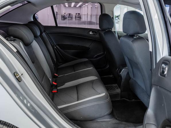 Peugeot 408 I с пробегом 2015 года, цена 594 000 рублей, 146500 км, седан, Автокод Объявления