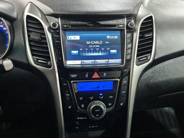 Hyundai i30 II с пробегом 2012 года, цена 960 000 рублей, 243500 км, хэтчбек, Автокод Объявления