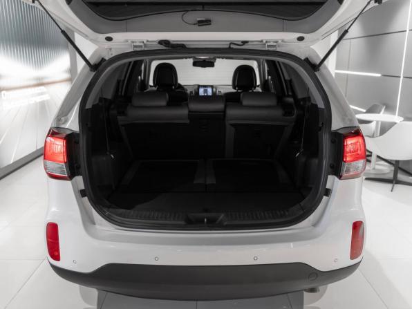Kia Sorento II Рестайлинг с пробегом 2015 года, цена 1 395 000 рублей, 303838 км, внедорожник, Автокод Объявления