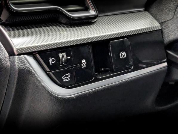 Kia Sportage V с пробегом 2025 года, цена 4 300 000 рублей, 18496 км, внедорожник, Автокод Объявления