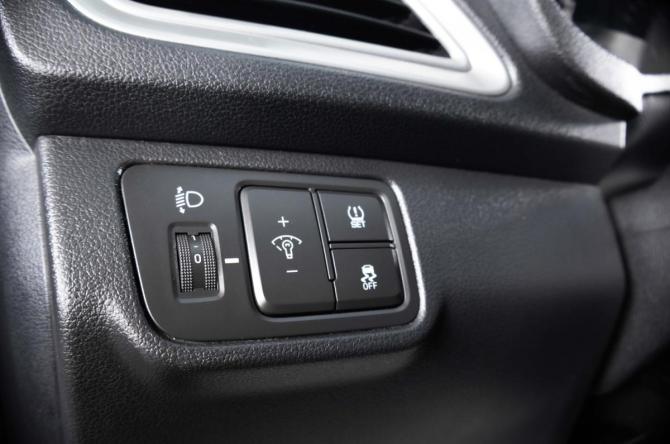 Hyundai Solaris II с пробегом 2019 года, цена 1 249 000 рублей, 263258 км, седан, Автокод Объявления