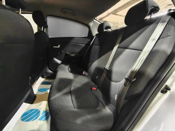 Kia Rio III Рестайлинг с пробегом 2016 года, цена 1 040 000 рублей, 108005 км, седан, Автокод Объявления
