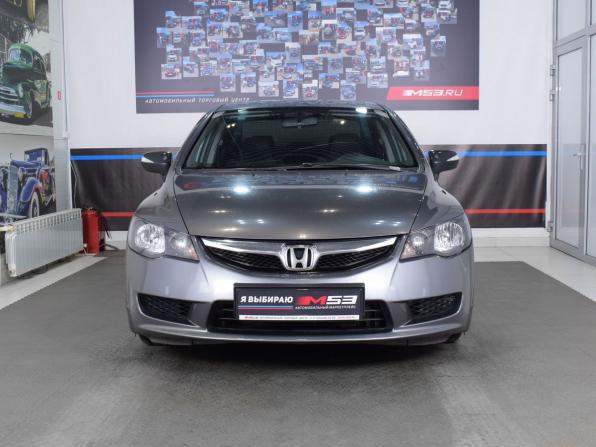 Honda Civic VIII Рестайлинг с пробегом 2009 года, цена 749 995 рублей, 238186 км, седан, Автокод Объявления