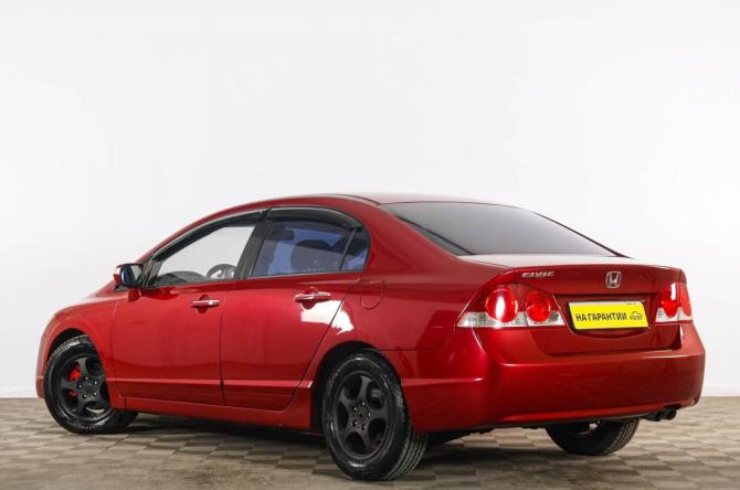 Honda Civic VIII с пробегом 2007 года, цена 729 000 рублей, 241300 км, купе, Автокод Объявления