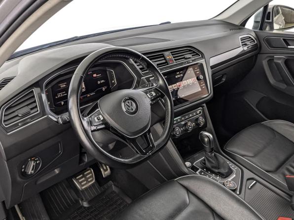 Volkswagen Tiguan II с пробегом 2020 года, цена 2 680 000 рублей, 146873 км, внедорожник, Автокод Объявления