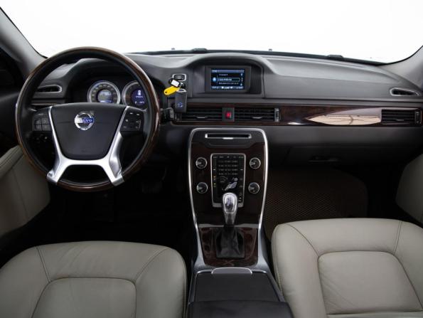 Volvo XC70 II с пробегом 2012 года, цена 1 599 000 рублей, 225000 км, универсал, Автокод Объявления