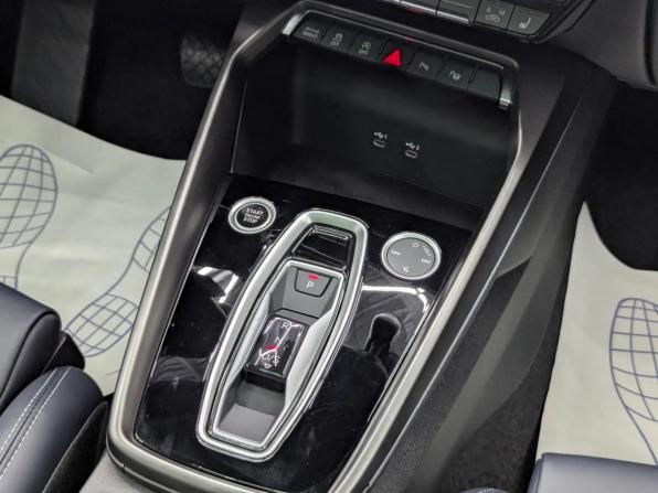 Новый Audi A3 IV (8Y) Рестайлинг 2026 года, цена 4 099 000 рублей, седан, Автокод Объявления