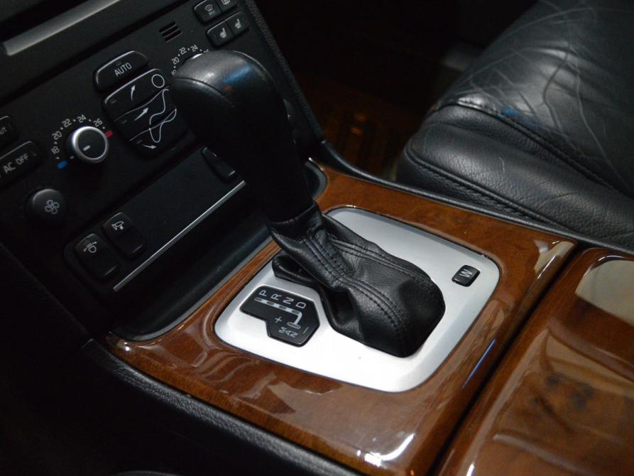 Volvo XC90 I Рестайлинг Санкт-Петербург  - изображение 17