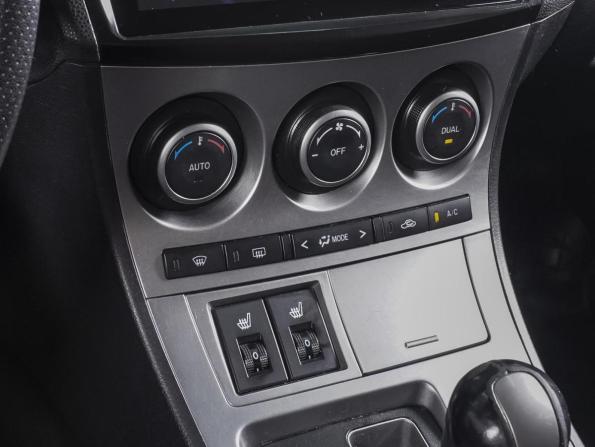 Mazda 3 II (BL) с пробегом 2011 года, цена 920 000 рублей, 250973 км, седан, Автокод Объявления
