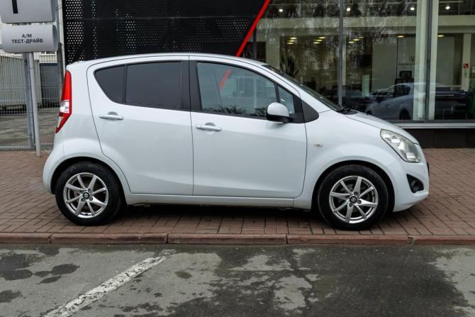 Suzuki Splash I Рестайлинг с пробегом 2012 года, цена 673 000 рублей, 118623 км, хэтчбек, Автокод Объявления