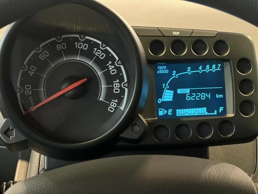 Chevrolet Spark III Екатеринбург  - изображение 12