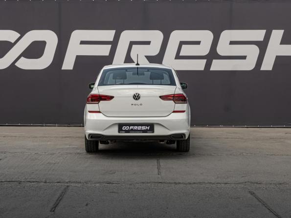 Volkswagen Polo VI с пробегом 2021 года, цена 1 070 000 рублей, 245938 км, лифтбек, Автокод Объявления