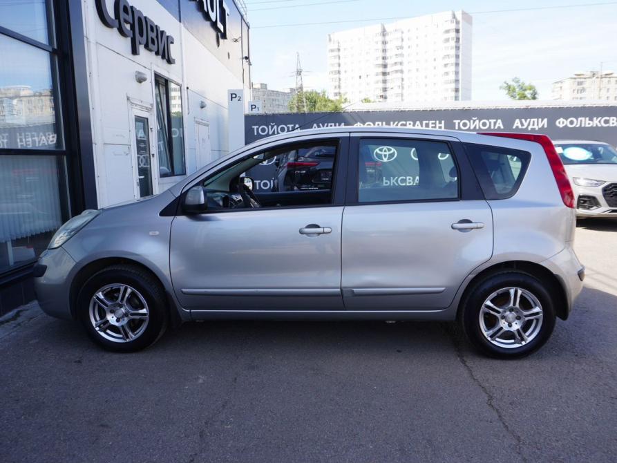 Nissan Note I Москва  - изображение 8