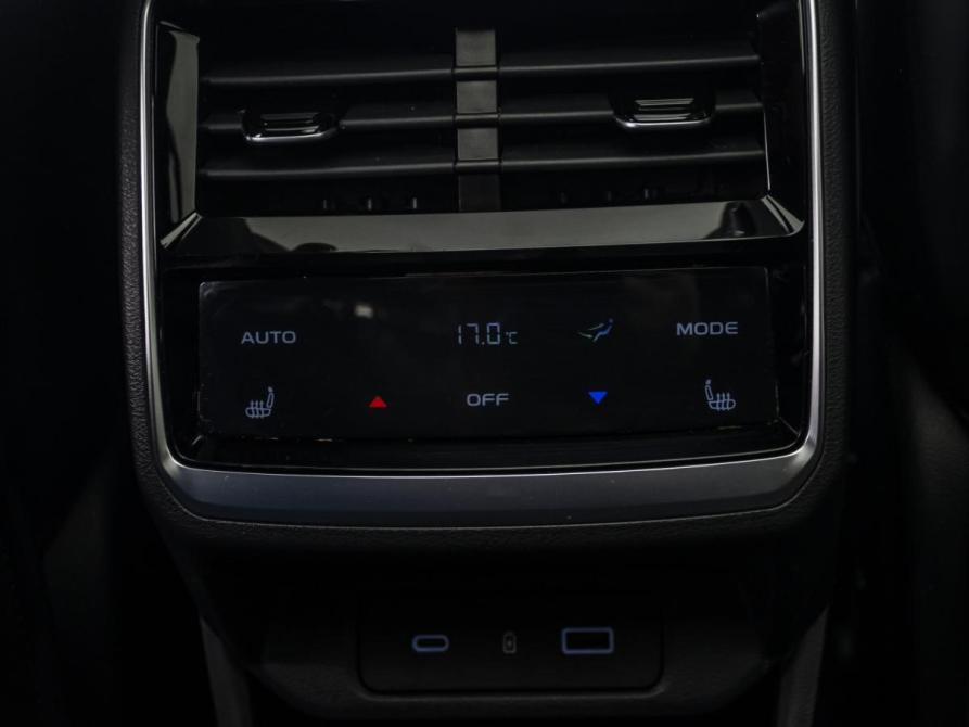 Geely Monjaro I Москва  - изображение 31