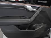Volkswagen Touareg III Рестайлинг Москва  - изображение 49