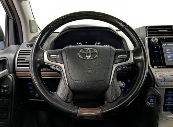 Toyota Land Cruiser Prado 150 Series Рестайлинг 2 с пробегом 2020 года, цена 6 250 000 рублей, 104669 км, внедорожник, Автокод Объявления