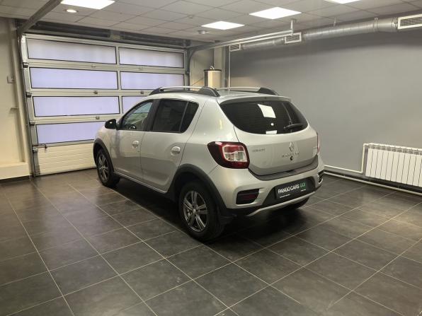 Renault Sandero II с пробегом 2016 года, цена 1 050 000 рублей, 121859 км, хэтчбек, Автокод Объявления