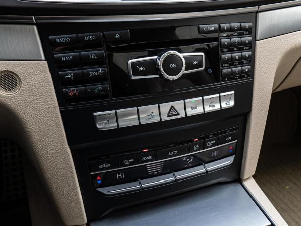 Mercedes-Benz E-Класс IV (W212 S212 C207) Рестайлинг с пробегом 2013 года, цена 1 945 000 рублей, 179908 км, купе-хардтоп, Автокод Объявления