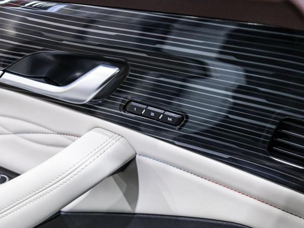 Geely Monjaro I с пробегом 2023 года, цена 3 189 900 рублей, 39060 км, внедорожник, Автокод Объявления