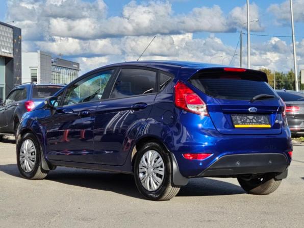 Ford Fiesta Mk6 Рестайлинг с пробегом 2016 года, цена 850 000 рублей, 106000 км, хэтчбек, Автокод Объявления
