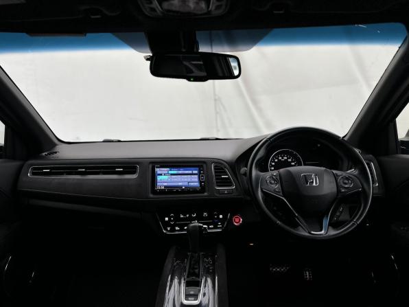 Honda Vezel I Рестайлинг с пробегом 2020 года, цена 2 070 000 рублей, 120134 км, внедорожник, Автокод Объявления