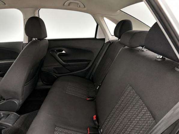 Volkswagen Polo V Рестайлинг с пробегом 2017 года, цена 729 000 рублей, 142788 км, седан, Автокод Объявления