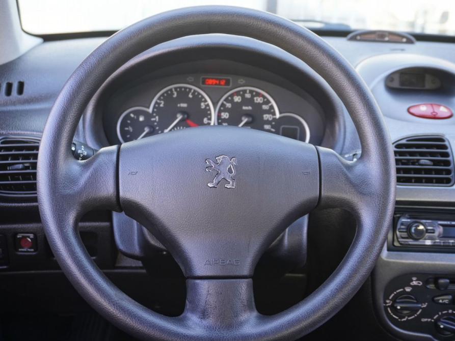 Peugeot 206 Москва  - изображение 14