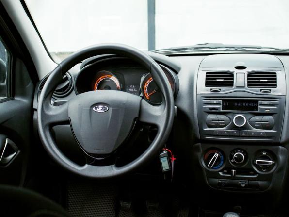 Lada (ВАЗ) Granta I Рестайлинг с пробегом 2023 года, цена 905 000 рублей, 43363 км, универсал, Автокод Объявления