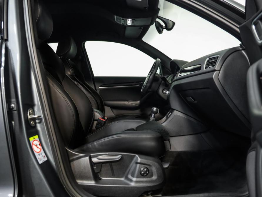 Audi Q3 I (8U) Рестайлинг Санкт-Петербург  - изображение 25